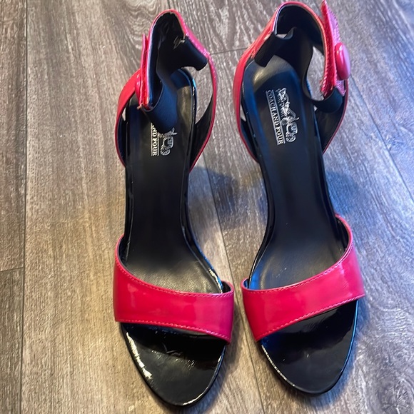 Coach & Four - Picture 1 of 6